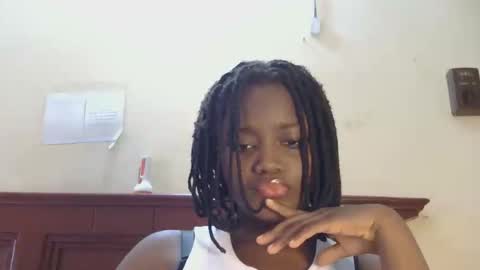 Zara online show from 09/23/25, 09:23