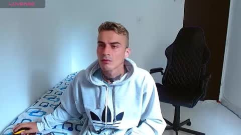 Bray Hotboy online show from 10/12/25, 03:44