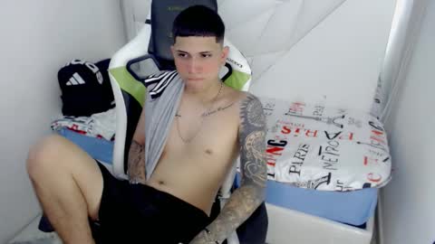 Snapshot of brayan_lopezz chatting on 01/16/26, 03:05 BRAYAN online show from 01/16/26, 03:05