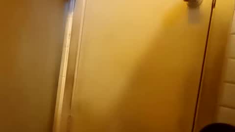 Snapshot of brazilfit420 chatting on 02/16/25, 04:53 hard like rock online show from 02/16/25, 04:53