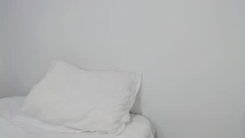 Snapshot of braziliangirl191 chatting on 02/19/26, 12:50 Alice online show from 02/19/26, 12:50