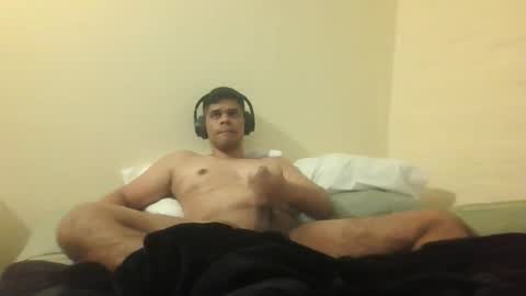 Snapshot of breaendemica chatting on 03/26/26, 04:51 breaendemica online show from 03/26/26, 04:51