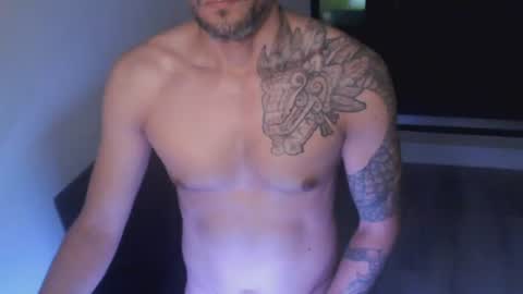 Snapshot of break_dusk chatting on 06/26/26, 03:44 break_dusk online show from 06/26/26, 03:44