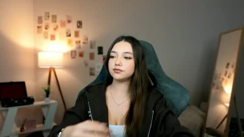 Rachel online show from 03/12/26, 07:31