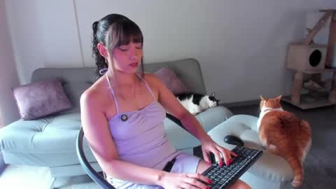 Snapshot of breakfastwithtiffanys chatting on 05/12/26, 08:50 breakfastwithtiffanys online show from 05/12/26, 08:50