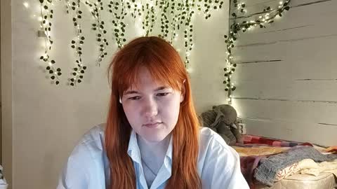 Dina online show from 03/31/26, 05:19