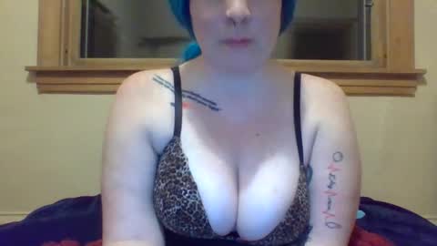 Snapshot of brebear69 chatting on 04/30/26, 02:18 brebear69 online show from 04/30/26, 02:18