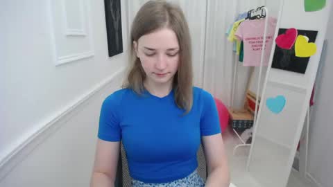 Snapshot of bree_sky chatting on 05/28/26, 11:18 Bree online show from 05/28/26, 11:18