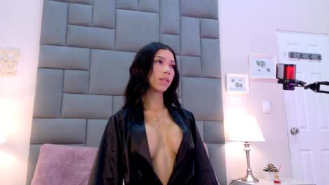 Snapshot of bree_watson chatting on 02/14/25, 02:44 Bree online show from 02/14/25, 02:44