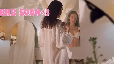 Ashley Dolce and Lou online show from 02/11/25, 06:22