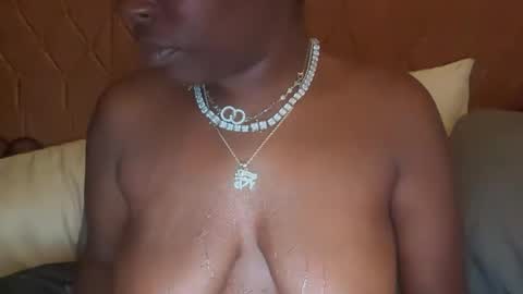 breelove6969 online show from 10/26/25, 12:38