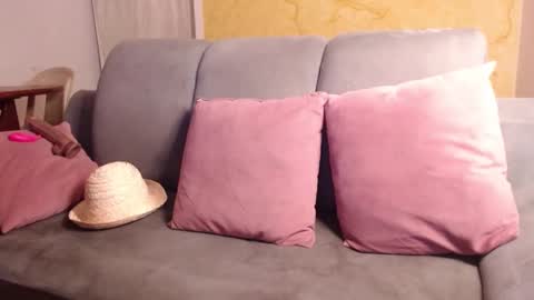 Valentina online show from 12/13/24, 09:57