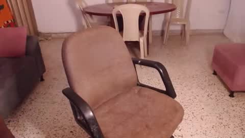 Valentina online show from 12/31/24, 05:33