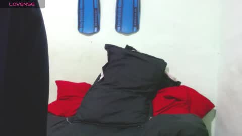 Snapshot of breinerxxlhot chatting on 02/22/25, 04:29 Breiner online show from 02/22/25, 04:29