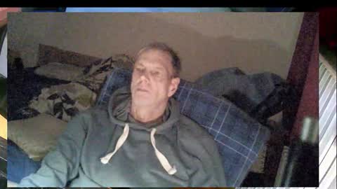 Snapshot of bremer64 chatting on 03/08/26, 03:05 bremer64 online show from 03/08/26, 03:05