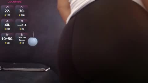 Snapshot of brenda_maz chatting on 02/13/25, 11:50 Brenda  online show from 02/13/25, 11:50