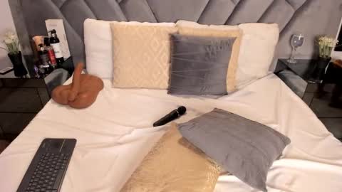 Brenda online show from 02/24/26, 09:57