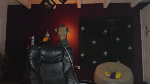 Snapshot of brendaaguerra chatting on 12/25/24, 07:03 brendaaguerra online show from 12/25/24, 07:03