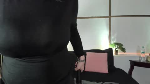 MeganBeaked online show from 10/07/25, 12:02