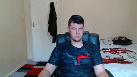 ask me lol online show from 10/26/25, 04:51