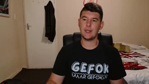 Snapshot of brendansexyboy098754 chatting on 03/12/26, 02:50 ask me lol online show from 03/12/26, 02:50