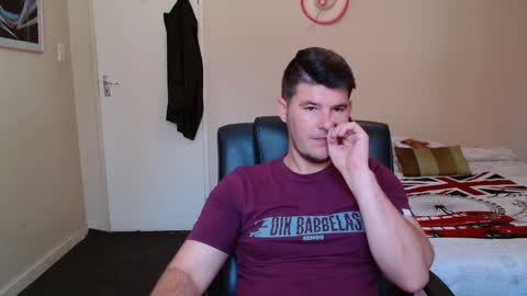 Snapshot of brendansexyboy098754 chatting on 03/17/26, 09:23 ask me lol online show from 03/17/26, 09:23