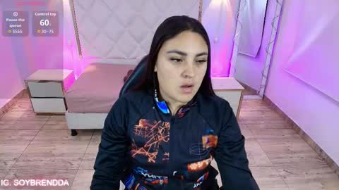 Snapshot of brendda_tay chatting on 11/13/25, 03:38 BRENDDA online show from 11/13/25, 03:38