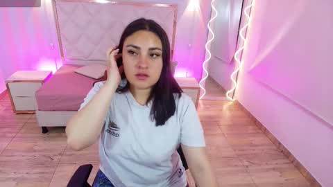 Snapshot of brendda_tay chatting on 12/03/25, 03:14 BRENDDA online show from 12/03/25, 03:14