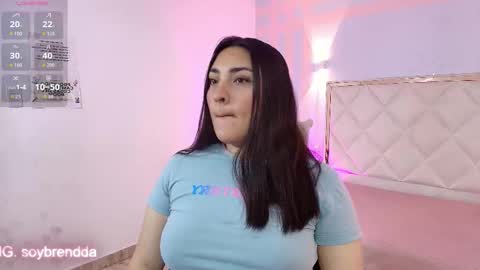 Snapshot of brendda_tay chatting on 02/20/26, 06:26 BRENDDA online show from 02/20/26, 06:26