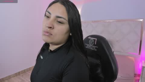 Snapshot of brendda_tay chatting on 04/05/26, 03:15 BRENDDA online show from 04/05/26, 03:15