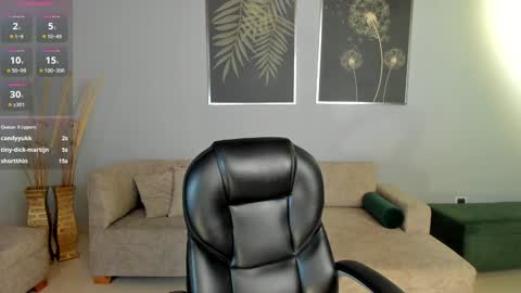 Snapshot of brennawalker chatting on 01/10/25, 06:09 Brenna Walker IG 4lexandracasas online show from 01/10/25, 06:09