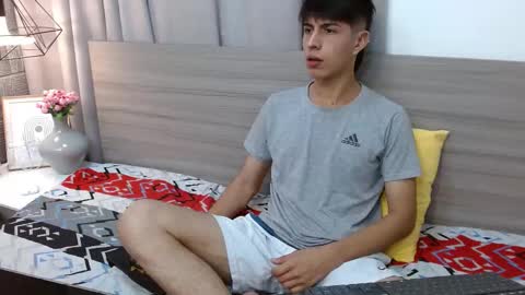 Esteban online show from 02/17/25, 12:21