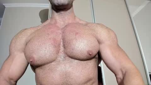 Snapshot of bretman_narcissus chatting on 10/15/25, 01:44 bretman_narcissus online show from 10/15/25, 01:44