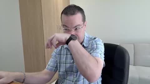 Brett online show from 09/20/25, 10:49