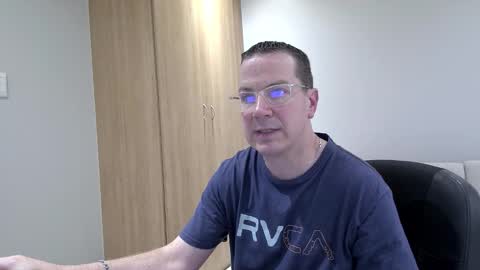 Brett online show from 09/28/25, 01:16