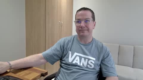 Brett online show from 11/02/25, 01:46