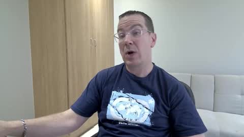 Brett online show from 02/01/26, 02:48