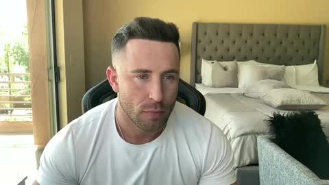 Brett Mycles online show from 09/26/25, 06:23