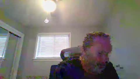 Snapshot of brettsky chatting on 04/19/26, 09:17 hey online show from 04/19/26, 09:17
