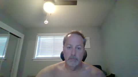 Snapshot of brettsky chatting on 04/21/26, 12:11 hey online show from 04/21/26, 12:11