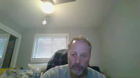 Snapshot of brettsky chatting on 05/20/26, 09:21 hey online show from 05/20/26, 09:21