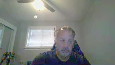 Snapshot of brettsky chatting on 05/25/26, 12:33 hey online show from 05/25/26, 12:33