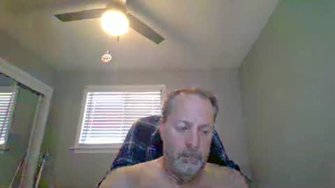 Snapshot of brettsky chatting on 06/03/26, 07:41 hey online show from 06/03/26, 07:41