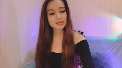 bri_fox online show from 03/04/25, 10:49