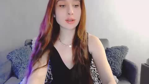 Snapshot of bri_fox chatting on 04/14/26, 10:43 bri_fox online show from 04/14/26, 10:43