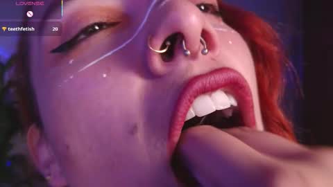 Snapshot of bri_von_dhara_ chatting on 02/21/26, 12:22 Bri online show from 02/21/26, 12:22