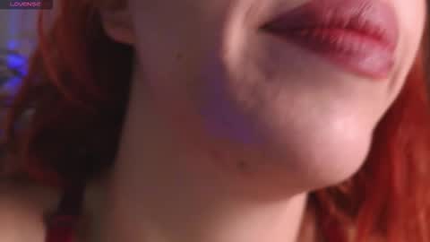 Snapshot of bri_von_dhara_ chatting on 03/12/26, 01:17 Bri online show from 03/12/26, 01:17