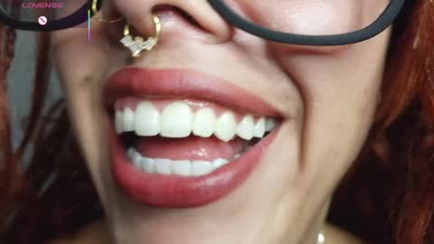 Snapshot of bri_von_dhara_ chatting on 03/27/26, 08:08 Bri online show from 03/27/26, 08:08