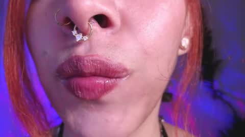 Snapshot of bri_von_dhara_ chatting on 04/16/26, 12:33 Bri online show from 04/16/26, 12:33