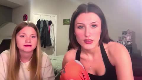 Brianna3 online show from 11/14/25, 02:21